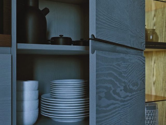 Кухня «Норд» с фасадами покрытыми шпоном ясеня
