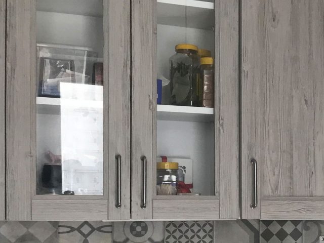 Угловая кухня Марсель из МДФ шпона